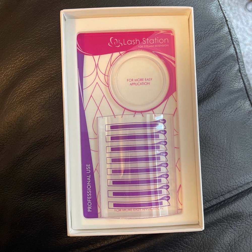 10 boxes. Brand new, Lash Stations for Lash Extensions